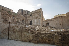 در چند سال اخیر با توجه به نبود تناسب میان نیازهای بافت تاریخی دزفول و اقدامات صورت گرفته در آن، شاهد از بین رفتن و تخریب بخش های مهمی از بناهای با ارزش در این منطقه تاریخی بوده است.