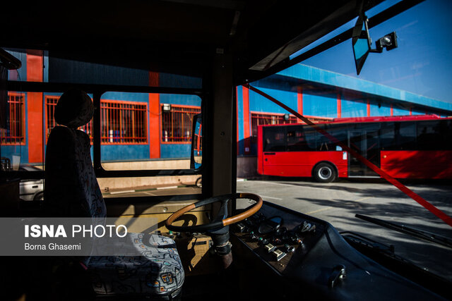 تجهیز همه اتوبوس‌های ناوگان شهری اهواز به دستگاه‌های کارتخوان 