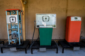 پمپ بنزين آبادان در سال ۱۳۰۶ خورشيدی (۱۹۲۷ میلادی) توسط شرکت بریتیش پترولیوم در آبادان بنا شد و در زمان خود سوخت مورد نیاز منطقه، یعنی نفت و بنزین را برای مصارف خانگی و حمل و نقل وسایل نقلیه از جمله هواپیماها تامين میكرد.