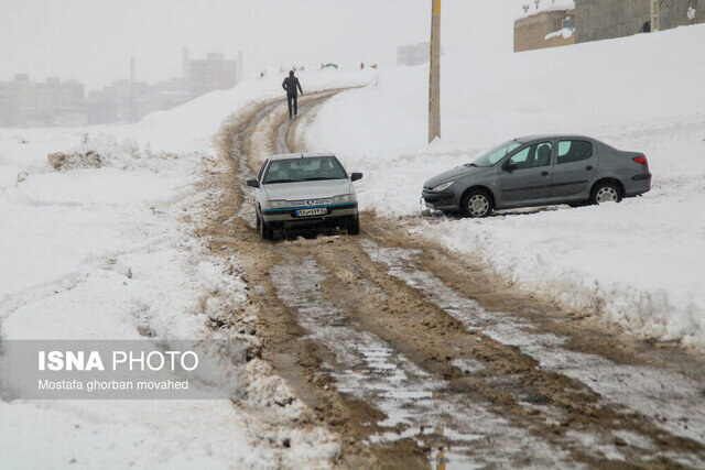 مسدود شدن مسیر ۱۵ روستای برف‌گیر در دزفول / تلاش برای ارسال آذوقه با بالگرد 