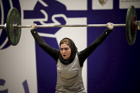 مسابقات قهرمانی وزنه برداری زنان کشور در اهواز