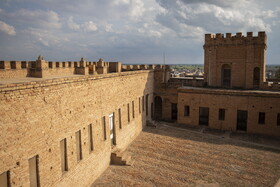قلعه آکروپل با شماره ثبت ۳۹۸۳ در ۱۰ مهر ماه سال ۱۳۸۰ به ثبت میراث ملی ایران در آمد و سالانه پذیرای گردشگران بسیاری از سراسر دنیا است.