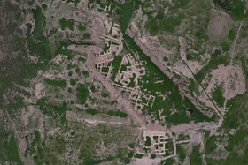 شهر شوش واقع در استان خوزستان یکی از قدیمیترین سکونتگاههای شناختهشده جهان است و احتمالاً در سال ۴۰۰۰ پیش از میلاد پایهگذاری شده است. طبق اسناد شهر باستانی شوش از مهمترین و باشکوهترین شهرهای باستانی ایران و جهان بوده و فعالیتهای باستانشناسی در آن ادامه دارد.