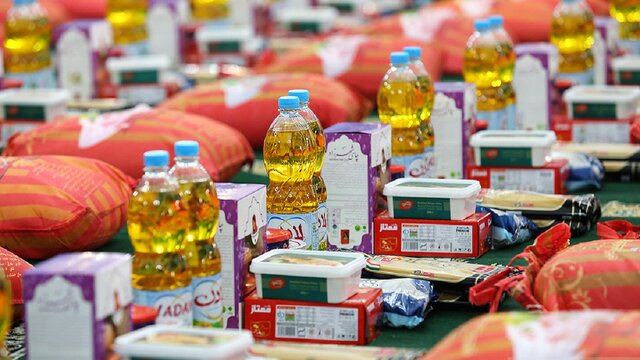 توزیع بیش از ۱۴ هزار بسته معیشتی توسط اوقاف استان مرکزی