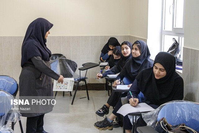 مدرسه دخترانه مرز شلمچه یک روز با معلمان مرزیترین مدرسه ایران