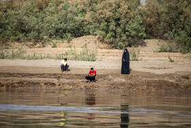 ساکنان روستاهای دهستان عنافچه ناچار هستند برای سفر به شهر ملاثانی با خودرو مسیر ۲۵ کیلومتری را طی کنند در حالی که با ساخت پل، این مسیر به کمتر از ۵۰۰ متر خواهد رسید.