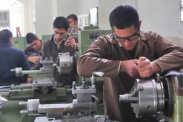 کسب رتبه دوم کشوری توسعه مدارس فنی و حرفه‌ای و کاردانش در خوزستان