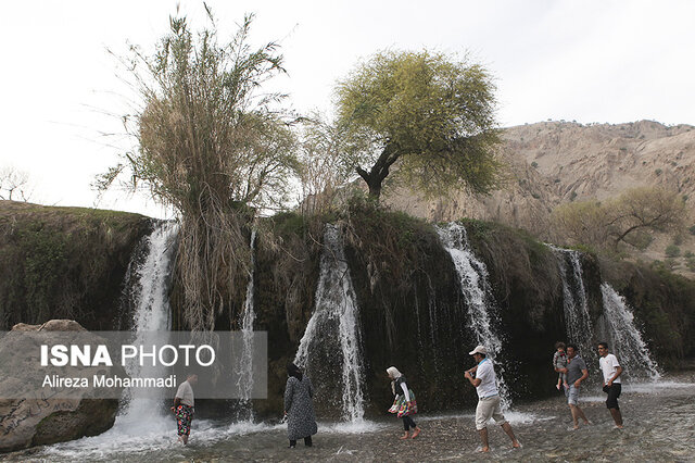 مجموعه آبشارهای آرپناه لالی توسعه زیرساختهای گردشگری «مجموعه آبشارهای آرپناه لالی»