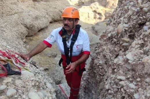 نجات دو گردشگر مفقود در چال کندی دزفول پس از ۱۰ ساعت جست‌وجو