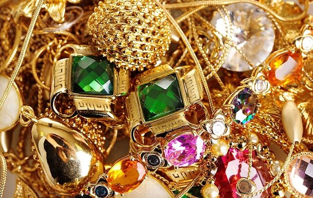 عکس تزئینی است. دستگیری زورگیر حرفهای طلای منازل در دزفول