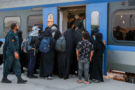 انتقال زائران اربعین حسینی از خرمشهر به شلمچه با قطار
