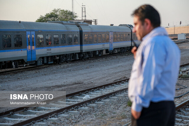 قطار در یزد یک عابر را زیر گرفت