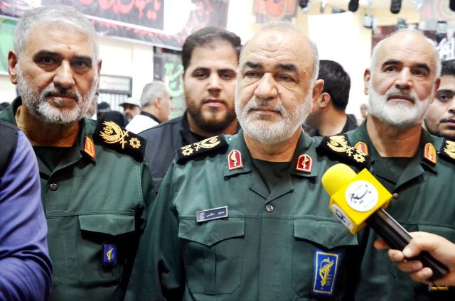 سردار سلامی: تردد از خوزستان به سمت کربلا روان و بدون مشکل است 