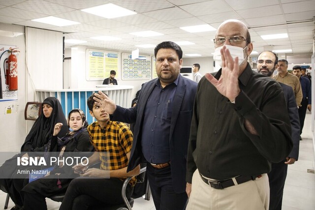 مسلمی‌نایینی از واحدهای مختلف جهاد دانشگاهی خوزستان بازدید کرد