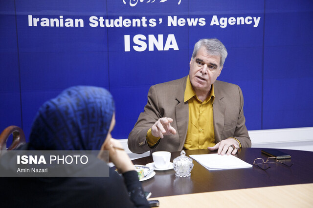 پاسخ به انتقادات در وزنهبرداری خوزستان /عدهای باج میخواهند