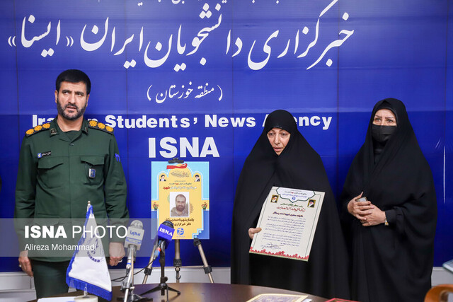 رونمایی از یادمان "شهید احمد رستگار" در ایسنای خوزستان