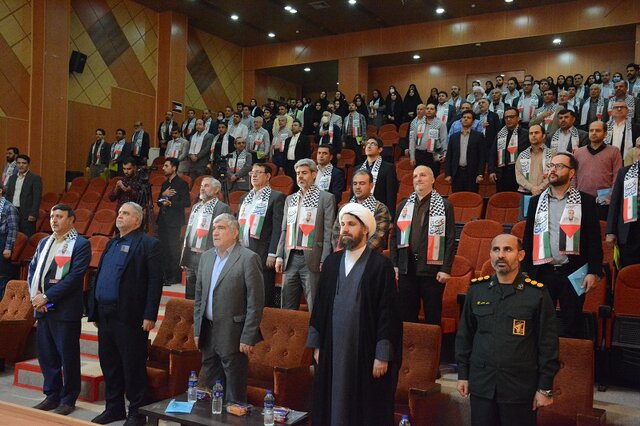 همایش جبهه علمی و فرهنگی دانشگاه‌های خوزستان به مناسبت هفته بسیج برگزار شد