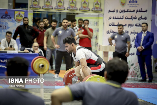 موسوی: چرا این همه سال وزنه زدم؟/از قراردادهایمان چیزی ته جیبمان نمیماند