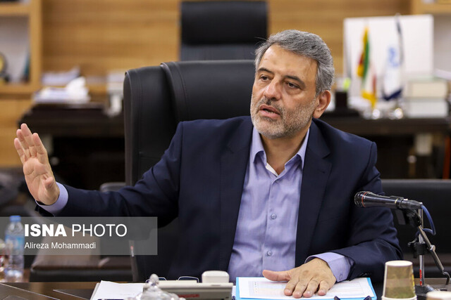 شهردار: در اهواز میمانم/ در منافع شهر نباید گروکشی شود