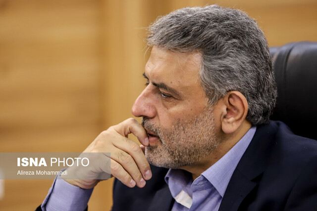 شهردار: در اهواز میمانم/ در منافع شهر نباید گروکشی شود