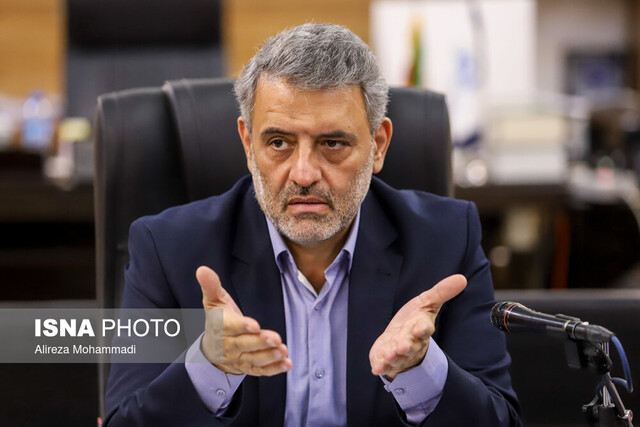 شهردار: در اهواز میمانم/ در منافع شهر نباید گروکشی شود