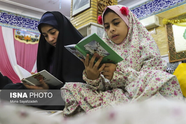 ۷۵ درصد معتکفین بهابادی دانشآموز هستند ۷۵ درصد معتکفین بهابادی دانشآموز هستند