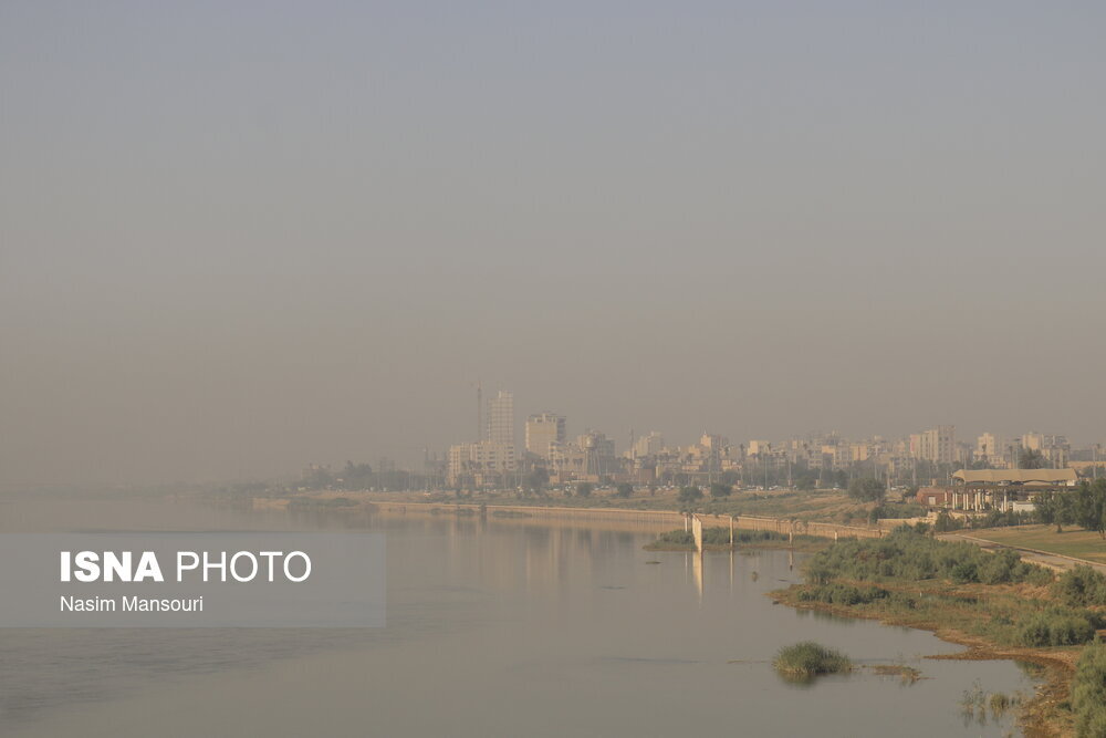 تنفس هوای آلوده در ۱۴ شهر خوزستان/ سوسنگرد «بنفش»، ۸ شهر «قرمز»