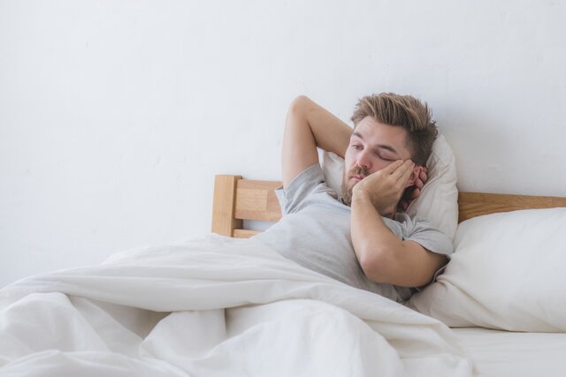 خواب ناکافی چگونه سلامت ما را تهدید میکند؟ خواب ناکافی چگونه سلامت ما را تهدید میکند؟