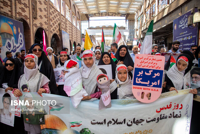 این‌جا خوزستان و بازهم همه آمدند با فریاد «القدس لنا»