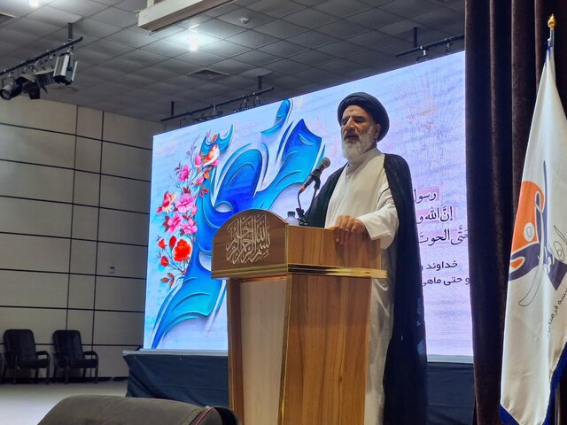 ضرورت توجه به حقوق و مسائل مادی معلمان ضرورت توجه به حقوق و مسائل مادی معلمان