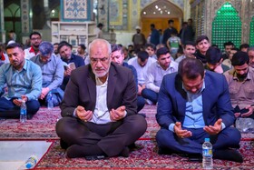 علی اکبر حسینی محراب استاندار خوزستان
 در مراسم ذکر دعا و توسل برای سلامتی رییس جمهور و همراهان در اهواز