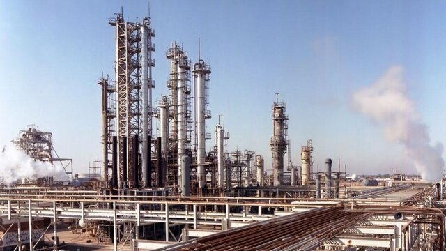 نمونهبرداری از صنایع نفتی و پتروشیمی آبادان برای کاهش آلایندهها نمونهبرداری از صنایع نفتی و پتروشیمی آبادان برای کاهش آلایندهها