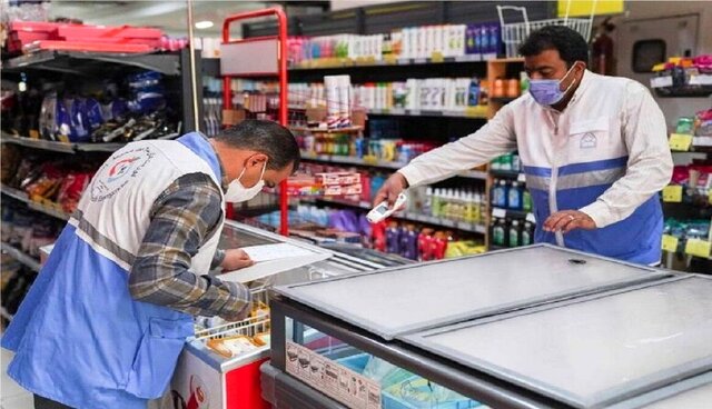 معدومسازی بیش از ۷ تن مواد غذایی فاسد در آبادان معدومسازی بیش از ۷ تن مواد غذایی فاسد در آبادان