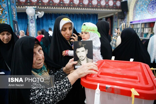 هرچه هوا گرمتر شد، خوزستانیها همدلتر برای ایران آمدند