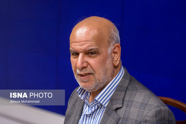 گلهمندی طالقانی از کملطفی فدراسیون فوتبال به داوران خوستان گلهمندی طالقانی از کملطفی فدراسیون فوتبال به داوران خوستان