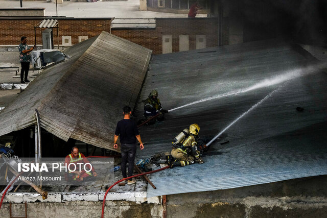 تصویر آرشیوی است انفجار در سوله یک شرکت در میمه شاهینشهر، یک فوتی و دو مصدوم بههمراه داشت