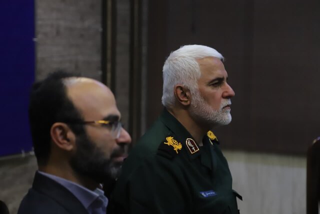 انقلاب اسلامی ضد استکبار جهانی است/ امت اسلام باید در برابر ظلم به وحدت برسد