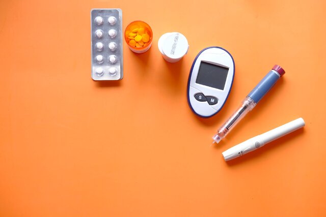 عوامل و علائم دیابت را بشناسید عوامل و علائم دیابت را بشناسید