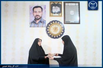 دیدار اعضای جهاددانشگاهی خوزستان با خانواده شهید مدافع حرم «حسن حزباوی»