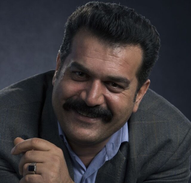 دبیر هنری هفدهمین جشنواره هنرهای تجسمی فجر خوزستان مشخص شد دبیر هنری هفدهمین جشنواره هنرهای تجسمی فجر خوزستان مشخص شد