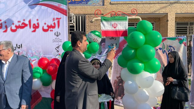 زنگ انقلاب در مدارس خوزستان نواخته شد زنگ انقلاب در مدارس خوزستان نواخته شد