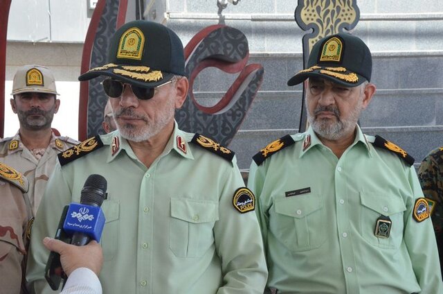 گذرنامه عادی و زیارتی اربعین به اندازه کافی پیش‌بینی شده است