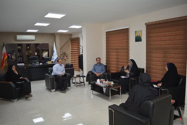 ارتقای توانمندیهای زنان و تقویت همکاریهای بینبخشی برای توسعه خانوادههای خوزستان ارتقای توانمندیهای زنان و تقویت همکاریهای بینبخشی برای توسعه خانوادههای خوزستان