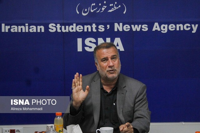 مسئولان باید نگاه پدافندی به موضوعات داشته باشند/ با اصلاح شبکه آبی اهواز مشکلات مناطق مختلف را برطرف کردیم