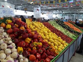 راه‌اندازی ۸ بازار روز دستفروشان در مناطق شهر اهواز