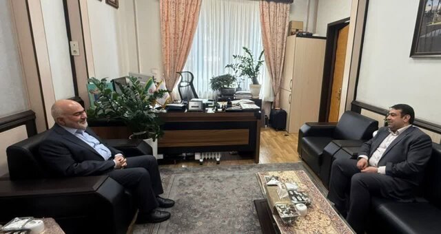 حقوق معوق کارگران گروه ملی فولاد در روزهای آینده پرداخت می‌شود
