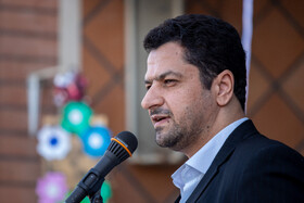سخنرانی سیدمحسن البرزی فرماندار شهرستان باوی در جشن شکوفه‌ها - دبستان امام موسی کاظم(ع) شهرستان باوی