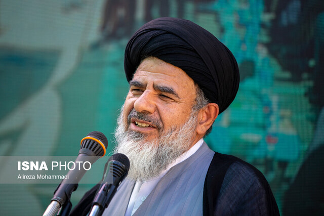 منابع عظیم صنایع و شرکتهای خوزستان باید در خدمت آموزش و پرورش قرار گیرند منابع عظیم صنایع و شرکتهای خوزستان باید در خدمت آموزش و پرورش قرار گیرند