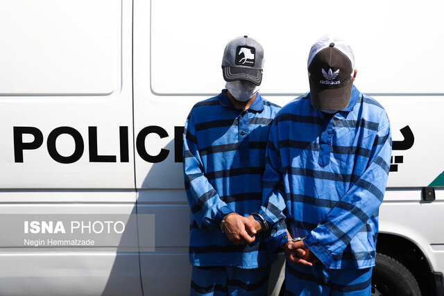 عکس از آرشیو دستگیری دو عضو اصلی یک شبکه هرمی در اهواز