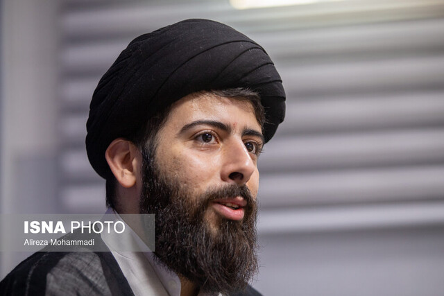 حوزه هنری جریانساز هنر انقلاب است / تشکیل قرارگاه هنر مردمی پایداری و پیشرفت خوزستان